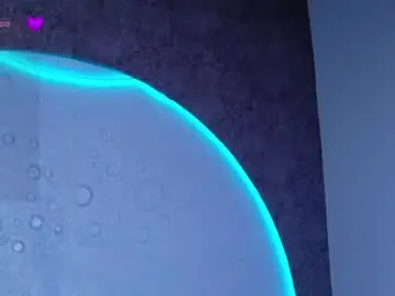 Reiinachloe  live sex cam