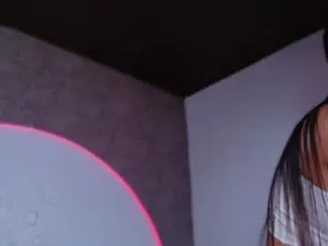 Reiinachloe  live sex cam