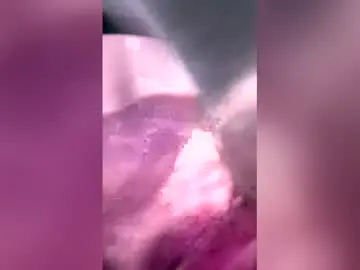 Blondbootyxox  live sex cam