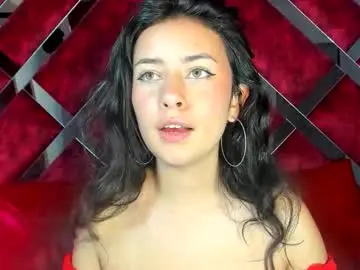 Chrisstin_foxx69  live sex cam