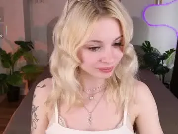 Dayicutie  live sex cam