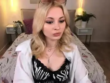 Dayicutie  live sex cam