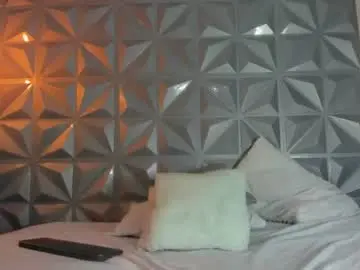 Emmy_lander1  live sex cam