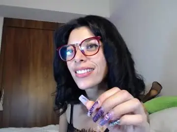 Maggie_raver  live sex cam