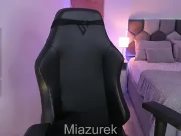 Miazurek  live sex cam