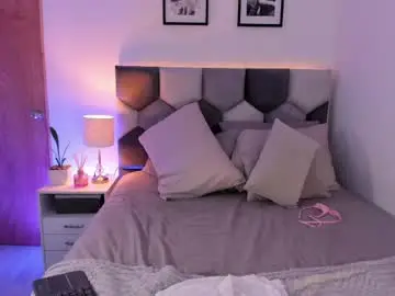 Miazurek  live sex cam