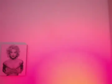 Millie_bobby_  live sex cam