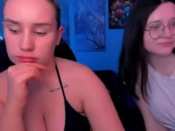 Nymiraa  live sex cam