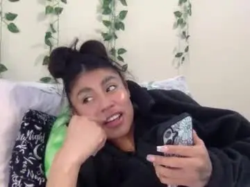 Pretty_girl828687  live sex cam