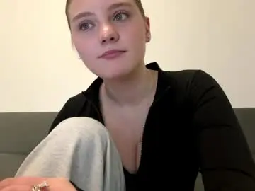 Sharriheibult  live sex cam