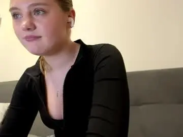 Sharriheibult  live sex cam