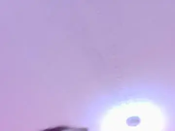 Andreasweet2  live sex cam