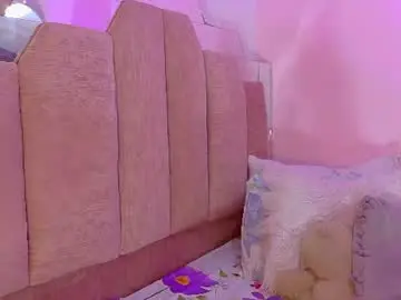 Andreasweet2  live sex cam