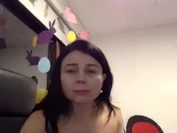 Calientecolumbiana  live sex cam