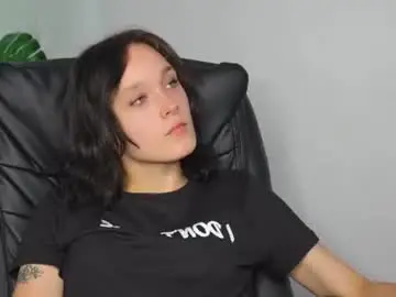 Chloe_bannet  live sex cam