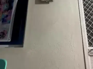 Clairbars  live sex cam