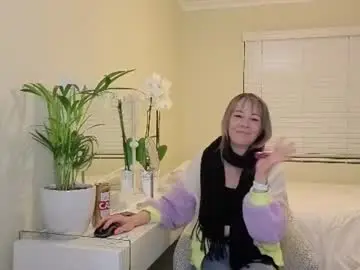 Crazy_ass_stacy  live sex cam