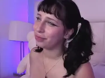 Daliacastle  live sex cam