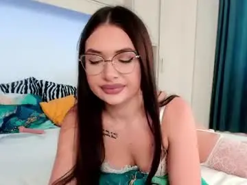 Diamondheat  live sex cam