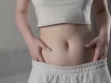 Feelflirtyvibes  live sex cam