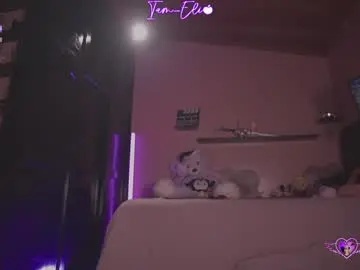 Iam_eli  live sex cam