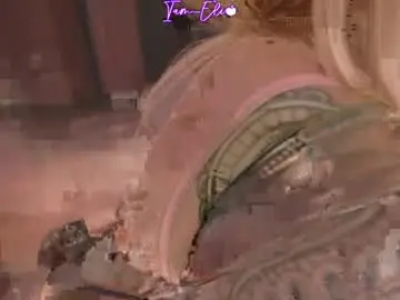 Iam_eli  live sex cam