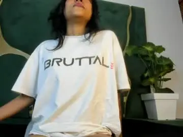 Melodymercy  live sex cam