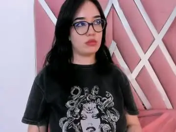 Ninameduxx  live sex cam