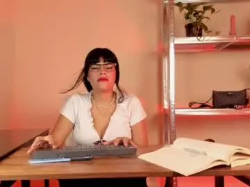 Thesecretoffice  live sex cam