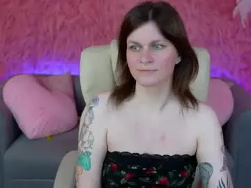 Tinamelt  live sex cam