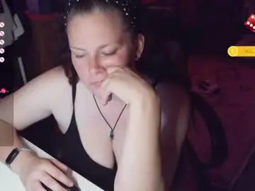 Yourgoddessneveah  live sex cam