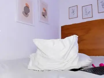 Alessia_selene  live sex cam