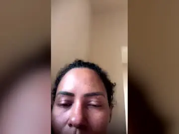 Badbitchot  live sex cam