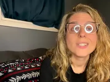 Harriscm20  live sex cam