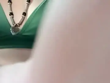 Hornyhippies0080  live sex cam