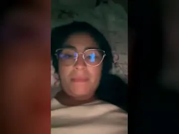 Julieta4  live sex cam