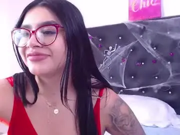 Kiarasexy69  live sex cam