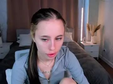 Kristi_kitss  live sex cam