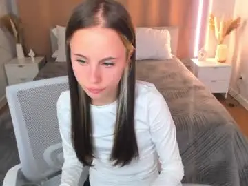 Kristi_kitss  live sex cam