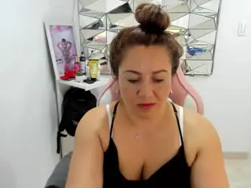 Mariana01_m  live sex cam