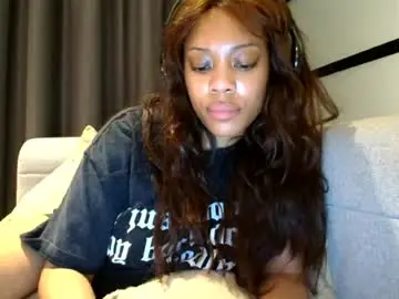 Miamuffin8  live sex cam
