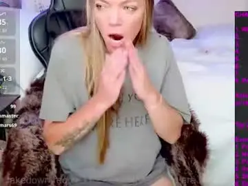 Mindymars  live sex cam