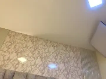 Nickollsaenz  live sex cam