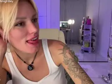 Ohbabykelly  live sex cam