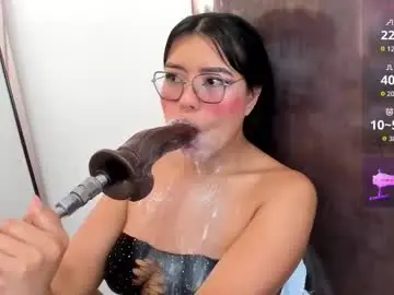 Pocahontas_lantina  live sex cam