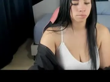 Selena_gold11  live sex cam