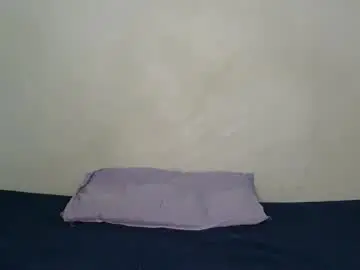 Slipperylipsx  live sex cam