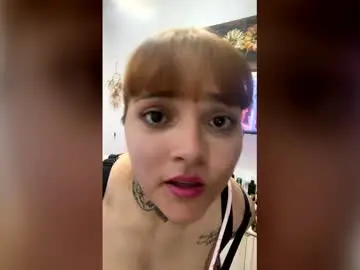 Stephanie_hot99  live sex cam