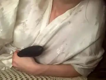 Suzy_bb  live sex cam