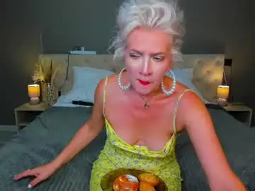 Ann_curt  live sex cam